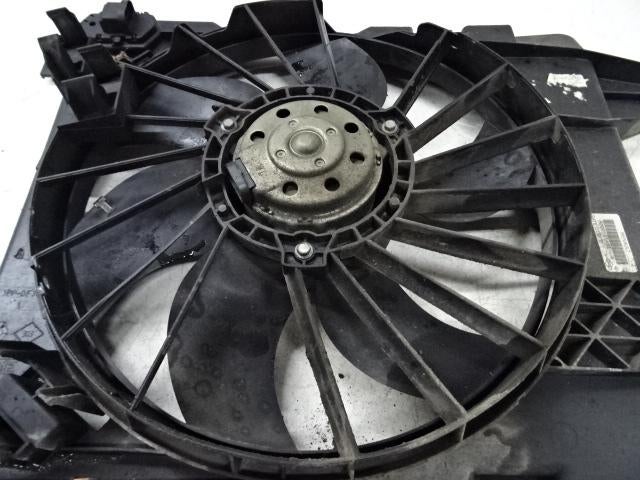 VENTILATEUR RADIATEUR MOTEUR Renault Grand Scénic II (JM), Utilisé, Renault