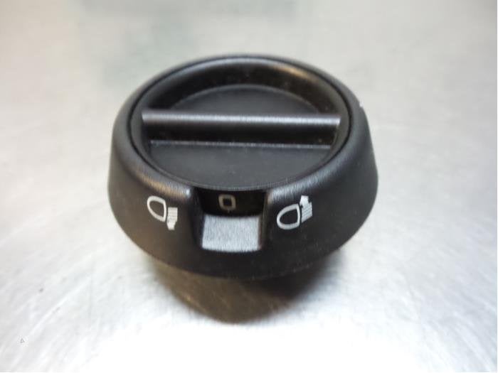 Commutateur phare hauteur réglable d'un Renault Kangoo (Kan, Renault, -, Utilisé, -