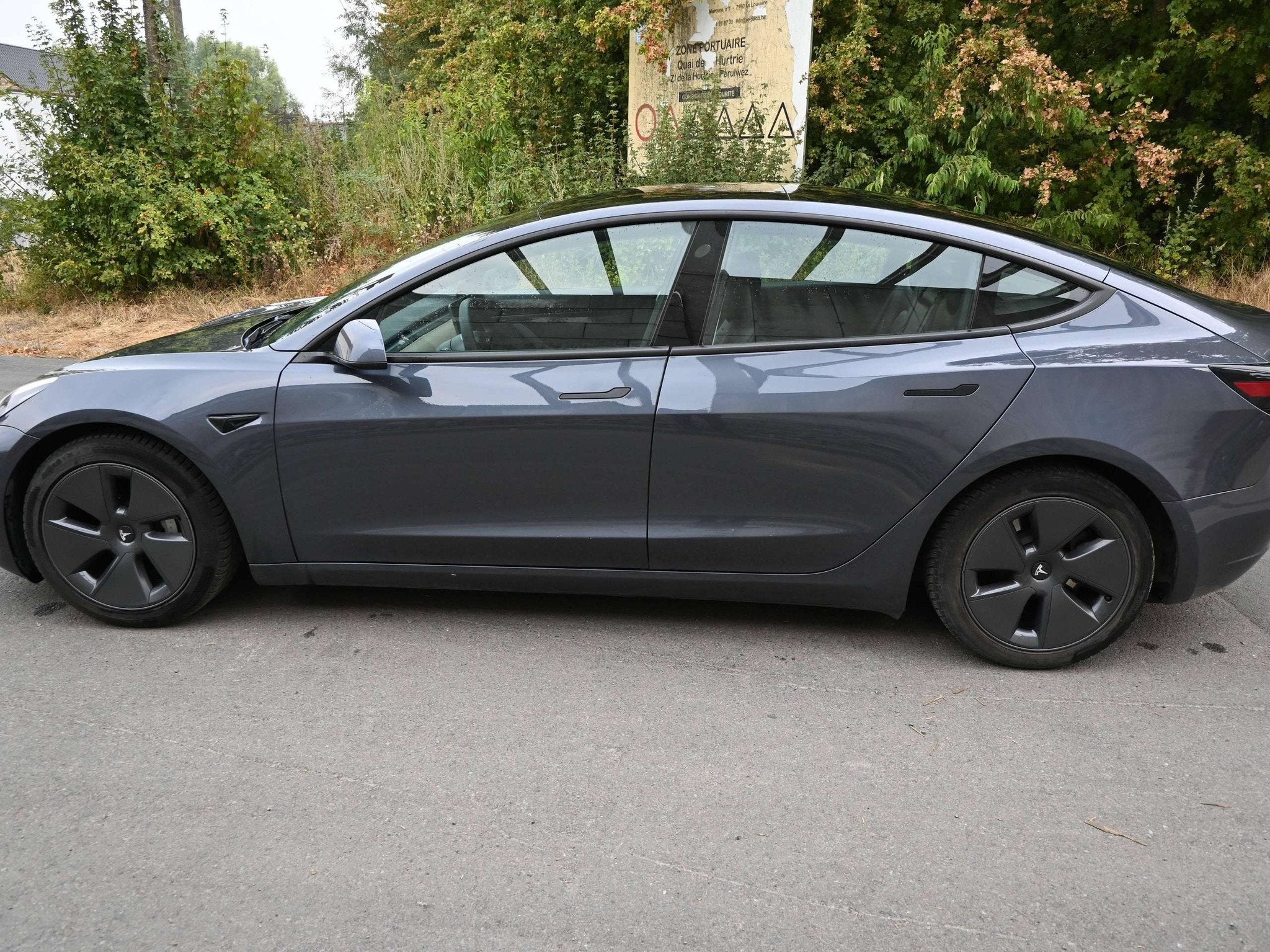 Tesla Model 3 Model 3 44 kWh SR+ - Batterie Grantie 2029 - 4, Auto's, Automaat, 4 deurs, Achterwielaandrijving, Gebruikt