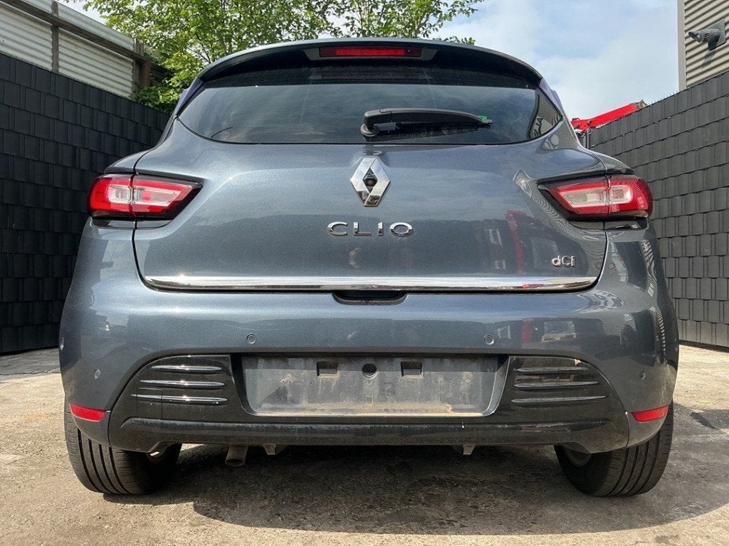 PARE-CHOCS ARRIÈRE Renault Clio IV (5R) (01-2012/08-2021), Arrière, Pare-chocs, Renault, Utilisé