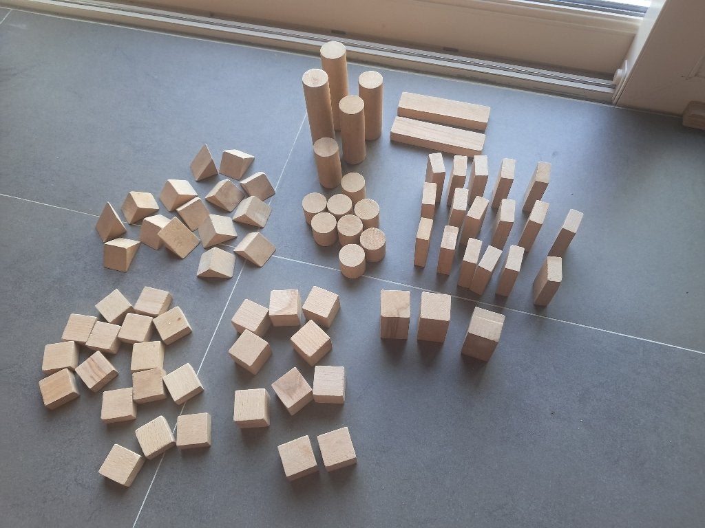 houten blokken  76 stuks, opbouwset, verschillende vormen, Enlèvement ou Envoi