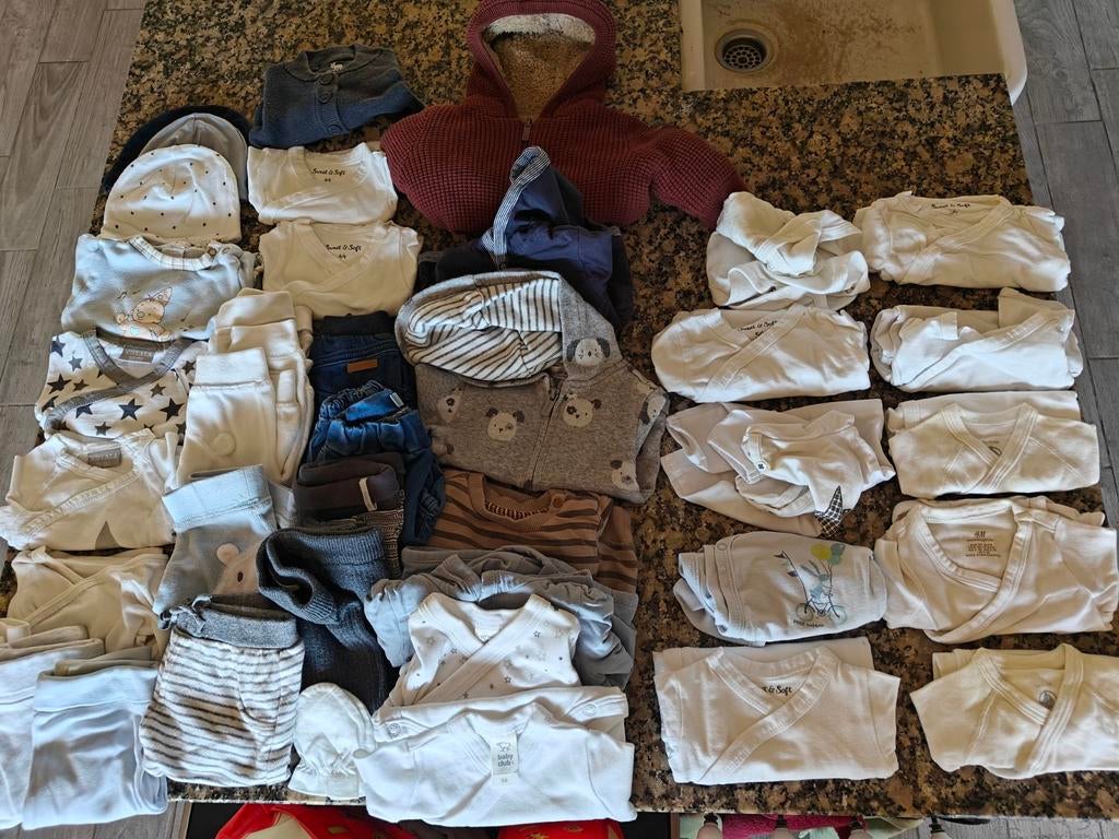 Diverse kleren baby maat 44-60 (meeste 50), Ophalen