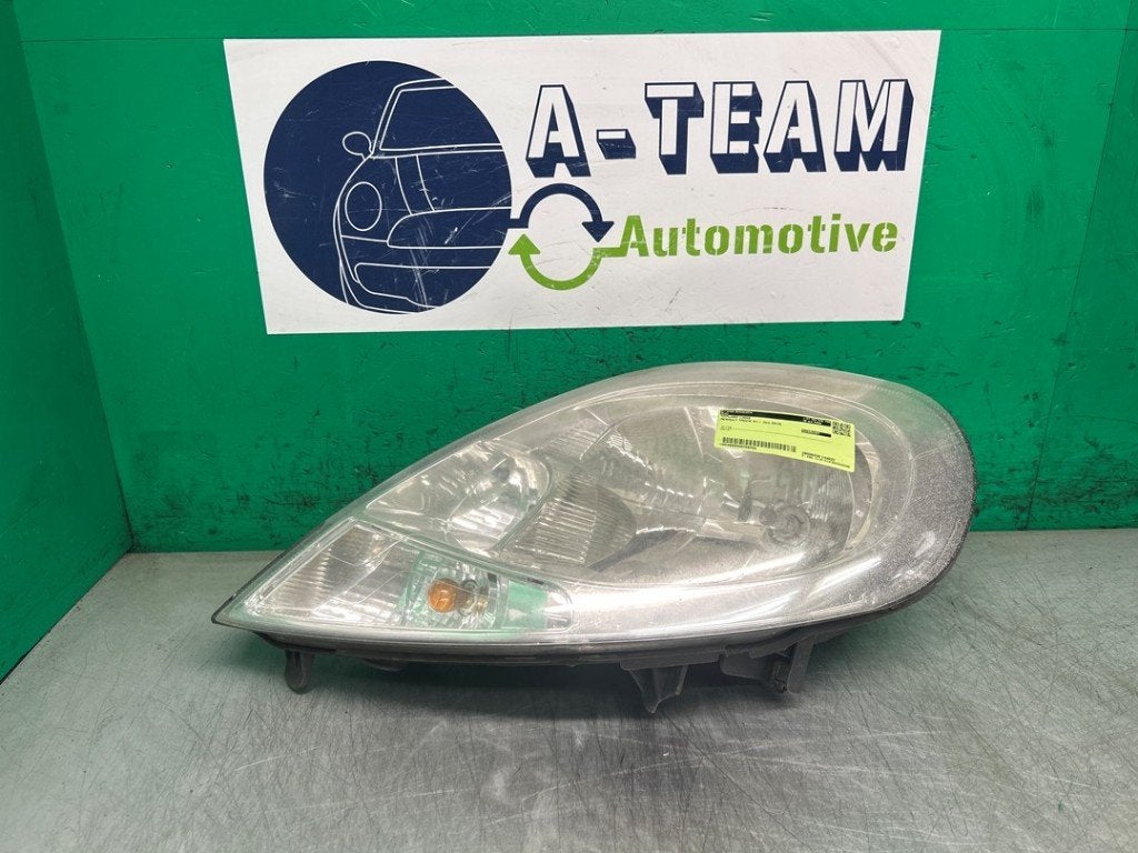 PHARE / OPTIQUE AVANT GAUCHE Trafic New (FL) (|93859829|), Autos : Pièces & Accessoires, Renault, Utilisé, Peter-Huppertz-Straße 5
51063  Köln, DE