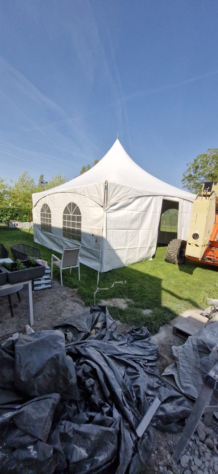 Pagoda tent 6mx6m, Ophalen
