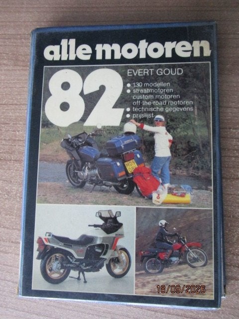 Boek "Alle motoren 1982" door Evert Goud, Ophalen of Verzenden, Gelezen, Algemeen