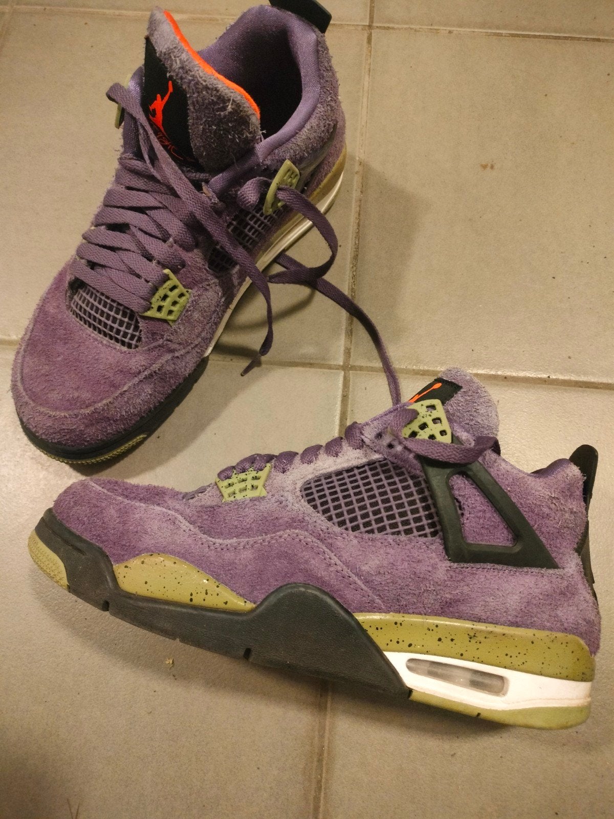 Jordan 4 canyon purple, Autres marques, Comme neuf, Enlèvement, Autres types
