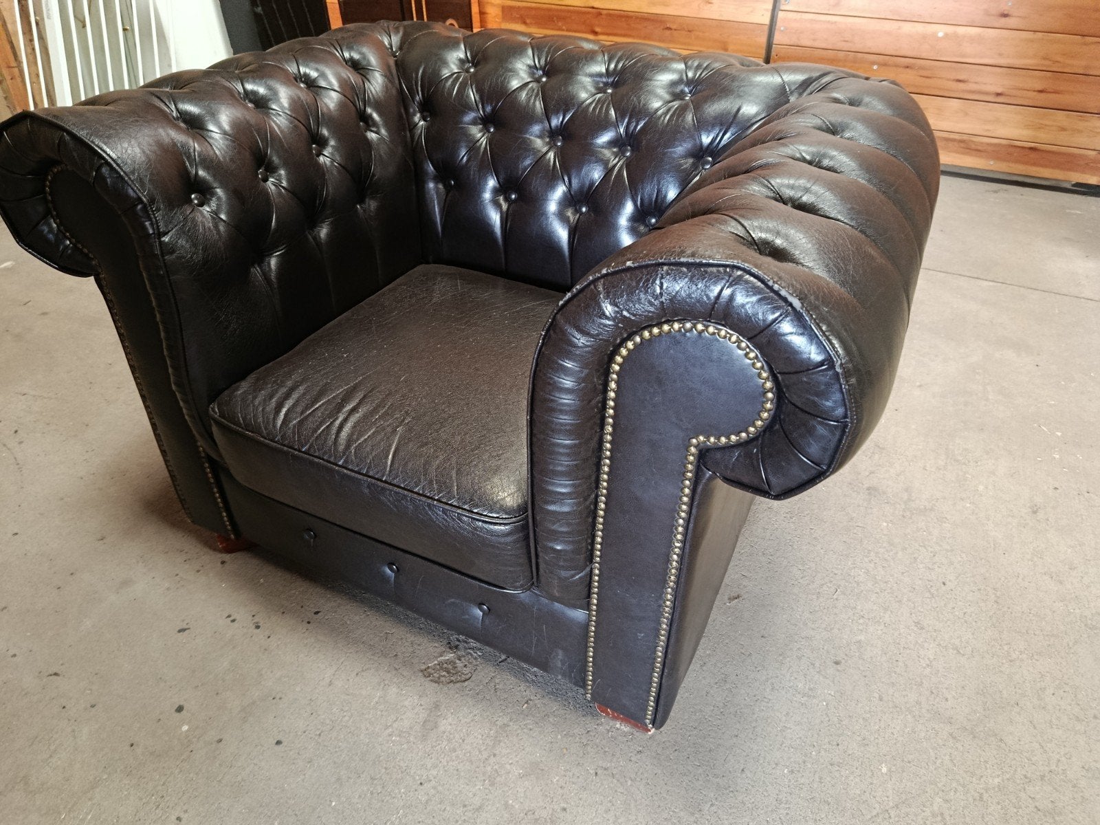 fauteuil Chesterfield, Enlèvement ou Envoi