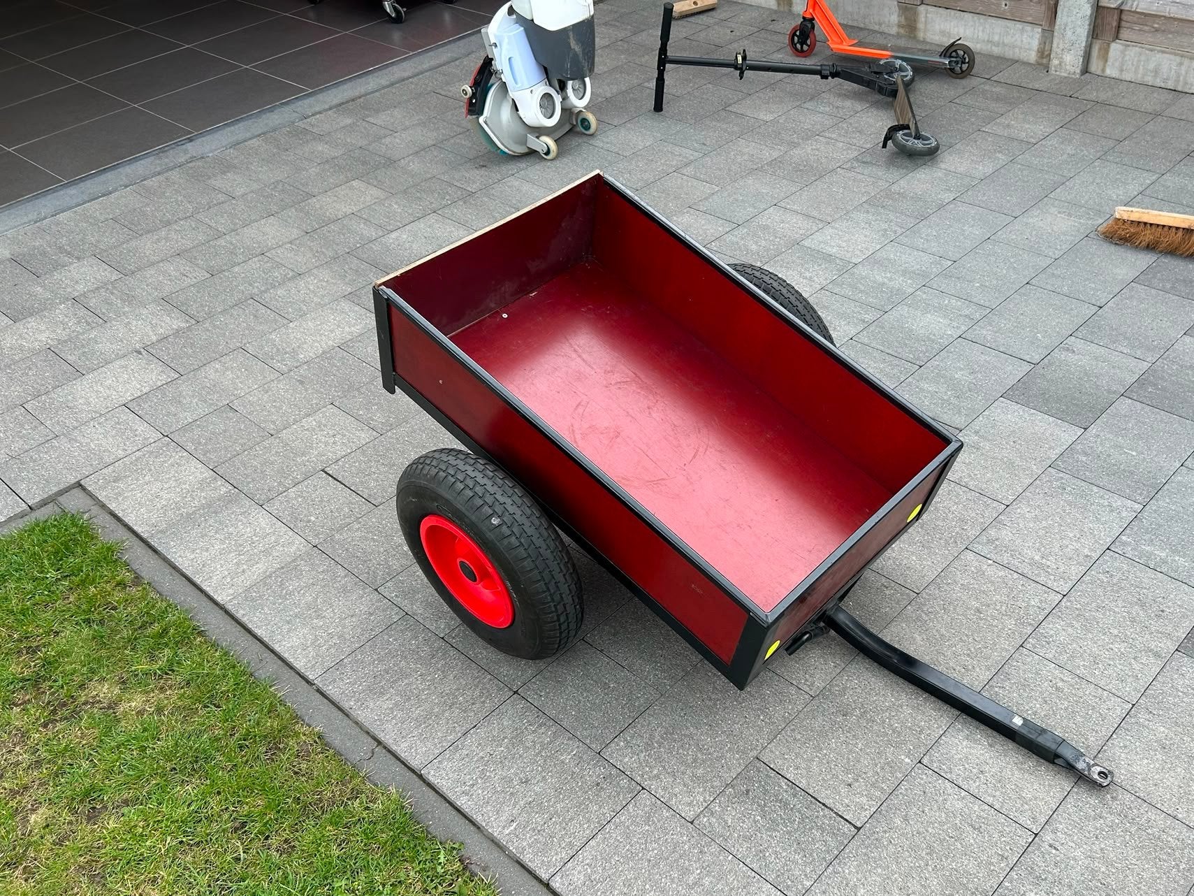 Aanhangkar voor aan gocart merk Berg af te halen 100 eur, Ophalen, Zo goed als nieuw, Berg
