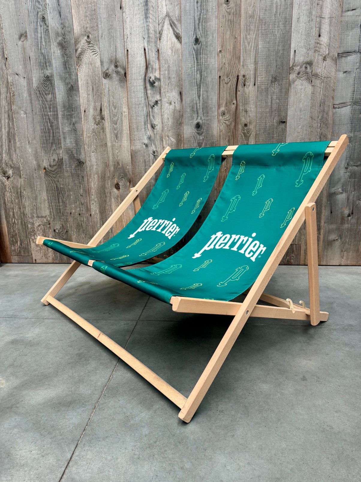 Dubbele ligstoel in massief houten terrastuinontwerp Perrier, Tuin en Terras, Ligbedden, Zo goed als nieuw, Hout, Inklapbaar, Ophalen of Verzenden