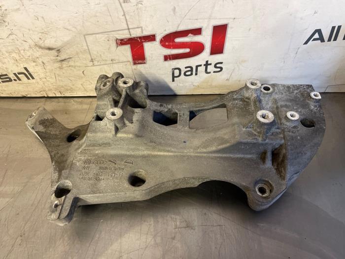 Support dynamo bas d'un Audi RS3, -, 3 mois de garantie, Audi, Utilisé