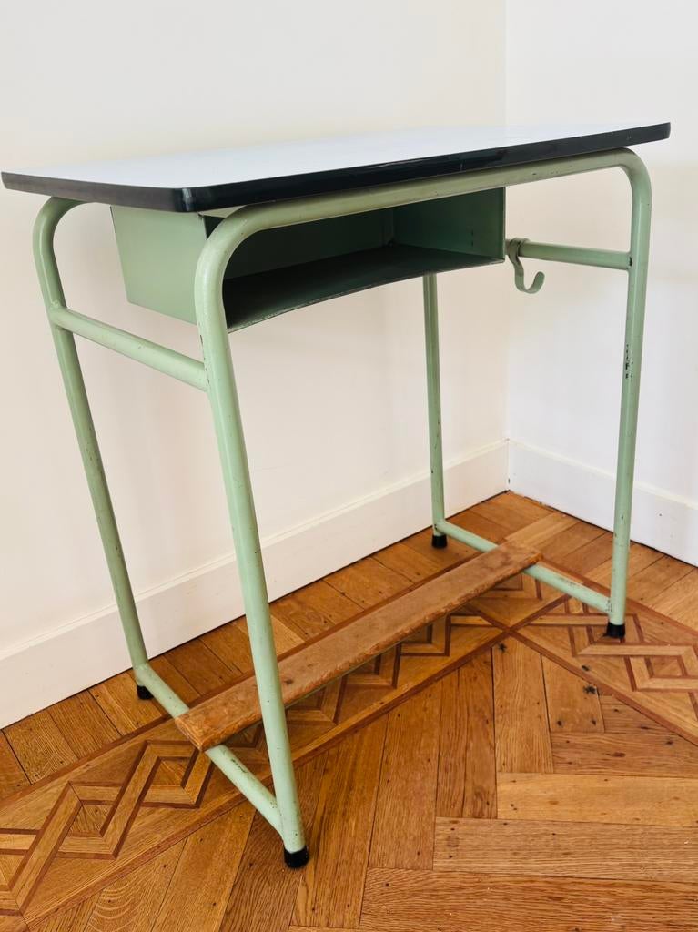 Kinderbureau, Ophalen, Gebruikt, Tafel(s)