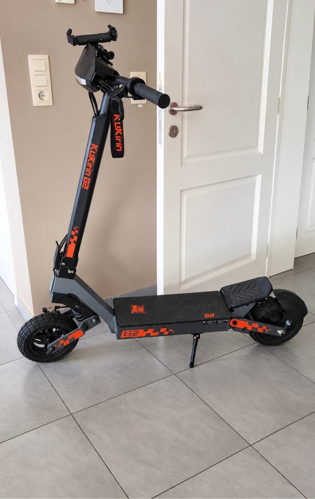 Kukirin G2  917 km. banden en batterijen in zr goede staat, Ophalen, Zo goed als nieuw, Elektrische step (E-scooter), Kukirin g2