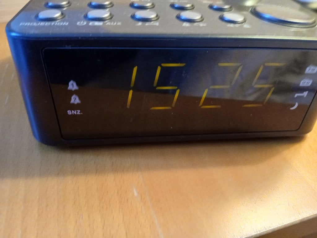 radio-reveil avec projecteur, Electroménager, Enlèvement, Utilisé, Digital