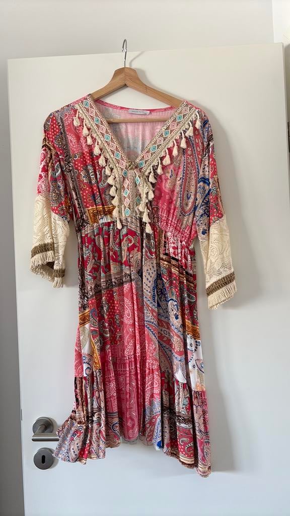 Robe tres stylé taille unique 38/40 parfait état, Vêtements | Femmes, Robes, Taille 38/40 (M), Enlèvement ou Envoi, Rose, Comme neuf