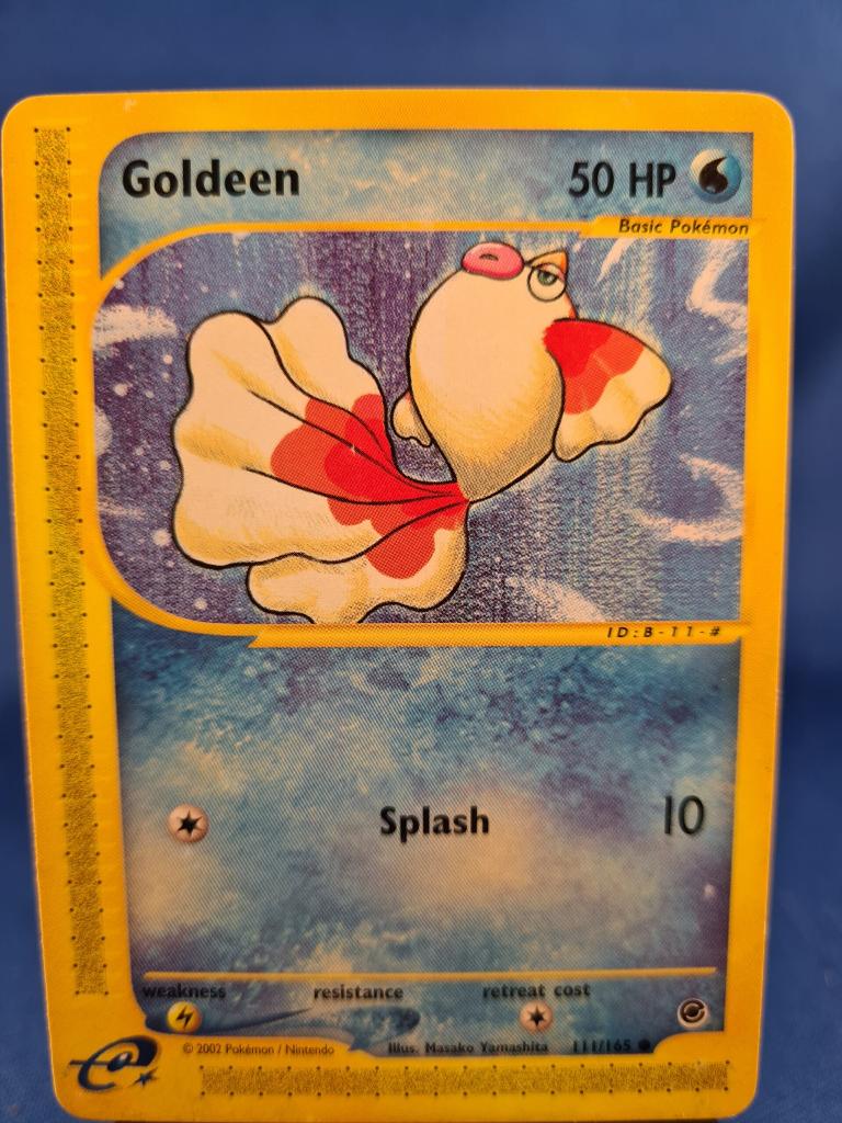 Goldeen 111/165 - Expedition Base Set, Hobby & Loisirs créatifs, Jeux de cartes à collectionner | Pokémon, Utilisé, Envoi