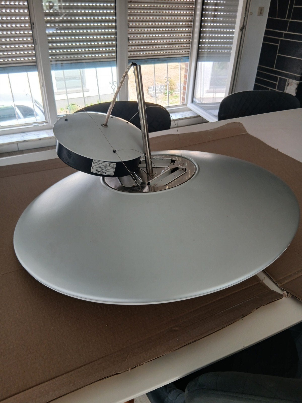 LAMPE ARTEMIDE, Artemide, Enlèvement, Avec télécommande