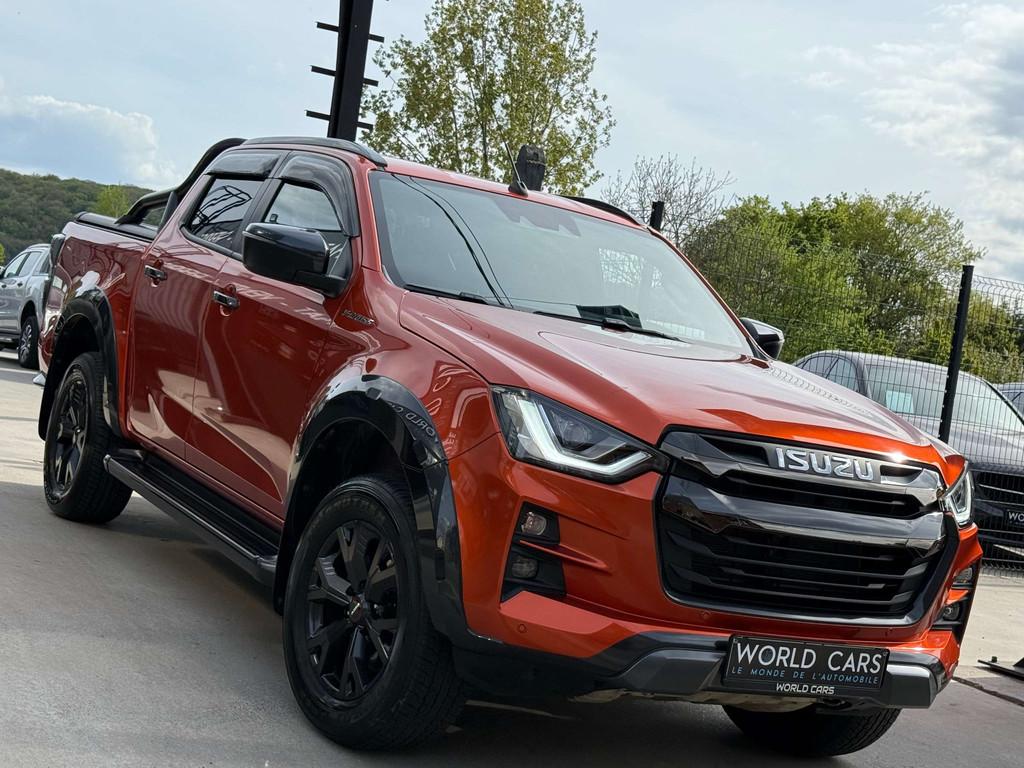 Isuzu D-max 1.9 Turbo D 4WD V-CROSS - KEYLESS - CAMERA - ANG, Auto's, Automaat, Gebruikt, Bedrijf, Vierwielaandrijving