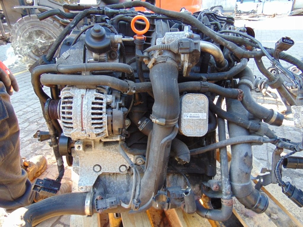 Moteur CFGB Complet SCIROCCO SHARAN TT AUDI CC SUPERB A3, Envoi, Utilisé, Daihatsu