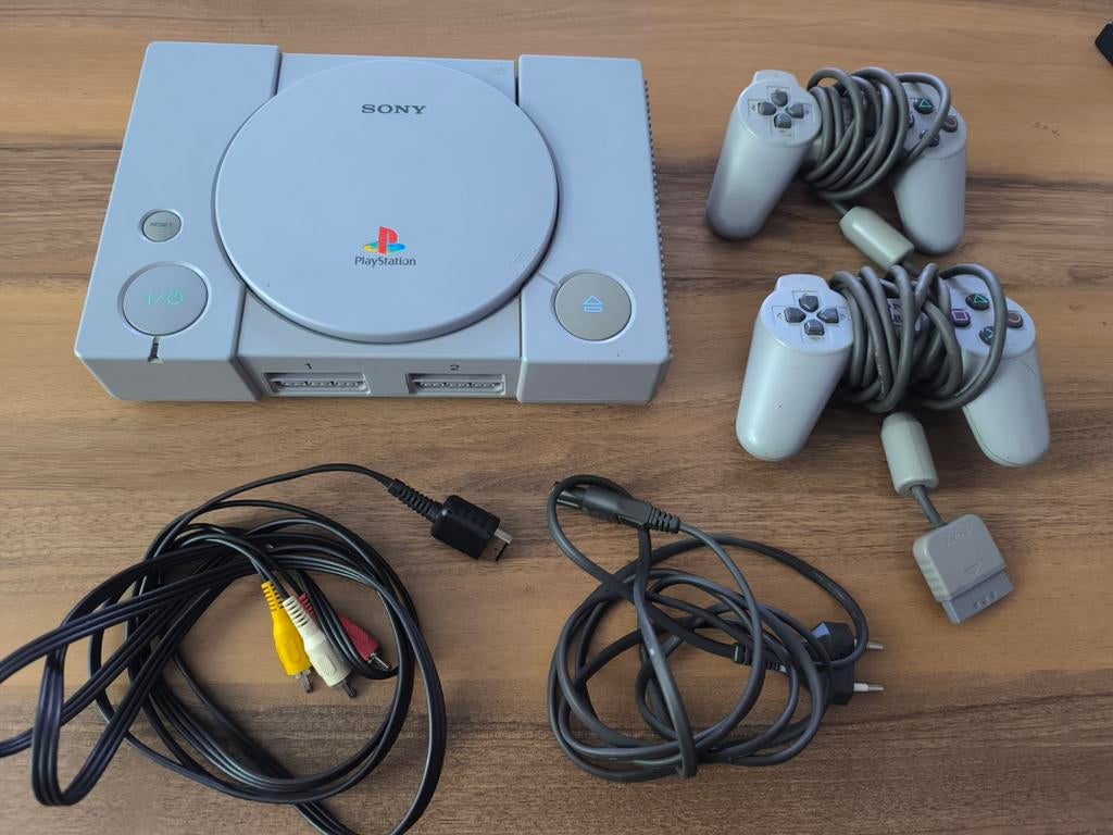 Manettes PlayStation 1 + 2 rétro - Fonctionne parfaitement, Consoles de jeu & Jeux vidéo, Consoles de jeu | Sony PlayStation 1