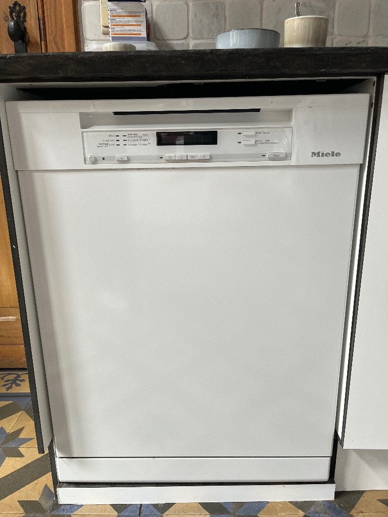 Vaatwasser miele, Ophalen, Gebruikt, 60 cm of meer, Minder dan 10 liter
