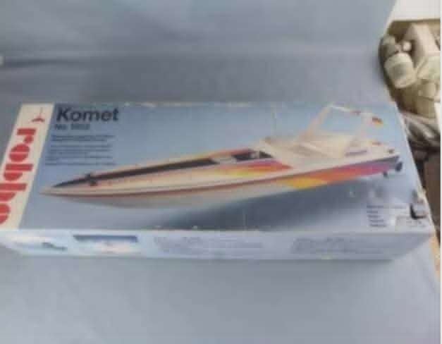 De RC Robbe Komet.Vintage in perfecte staat inc extra s, Ophalen, Zo goed als nieuw, Groter dan 1:32, Overige merken
