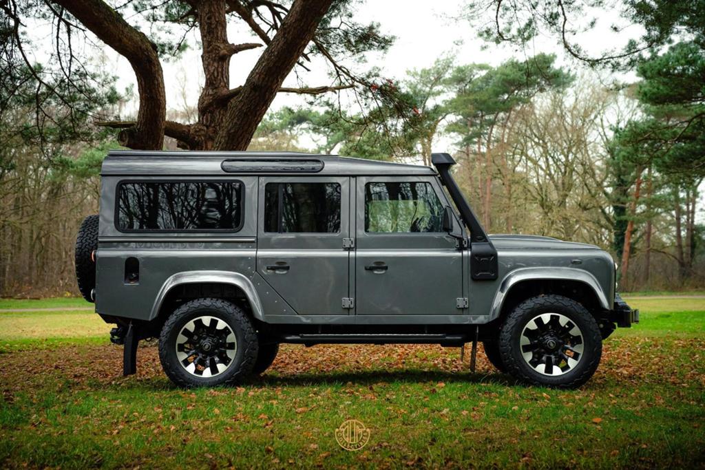Land Rover Defender 2.2 D SW 110" Adventure Limited Edition, Auto's, Land Rover, 295 g/km, SUV of Terreinwagen, Zilver of Grijs