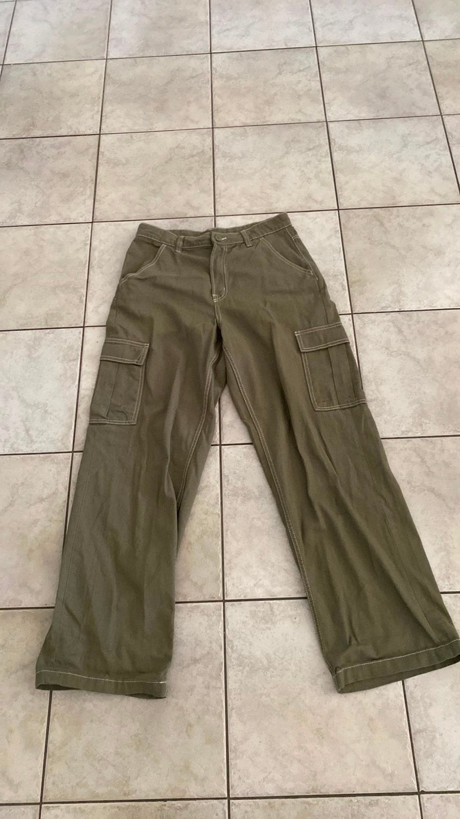 Kaki groene broek, Lang, Gedragen, Groen, Ophalen