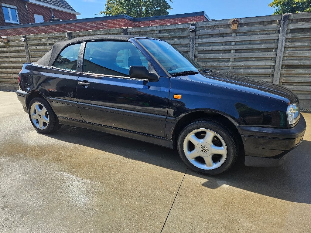 Vw golf 3 cabrio, Auto's, Volkswagen, Handgeschakeld, Golf, Particulier, Radio