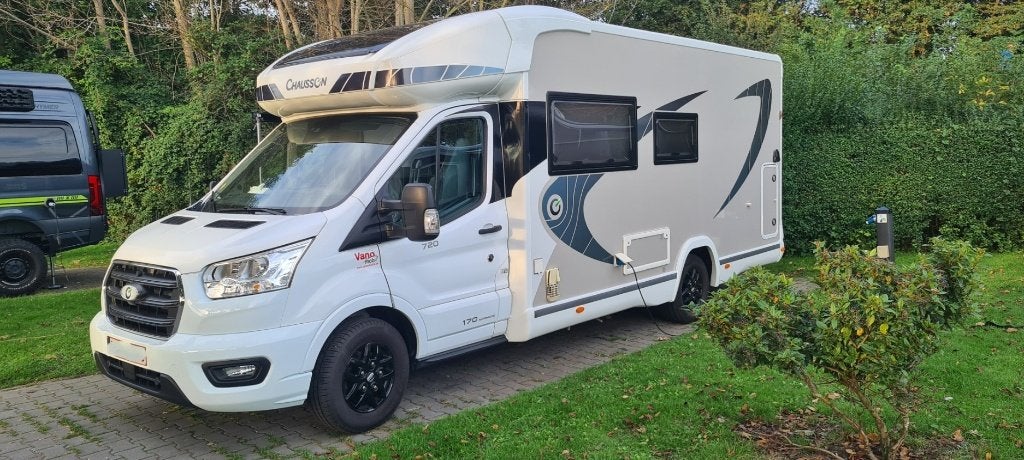 Chausson 720 Nordic Edit 2022/170 pk /Lithium batterij, Caravanes & Camping, Camping-cars, Jusqu'à 4, Auvent, Caméra de recul