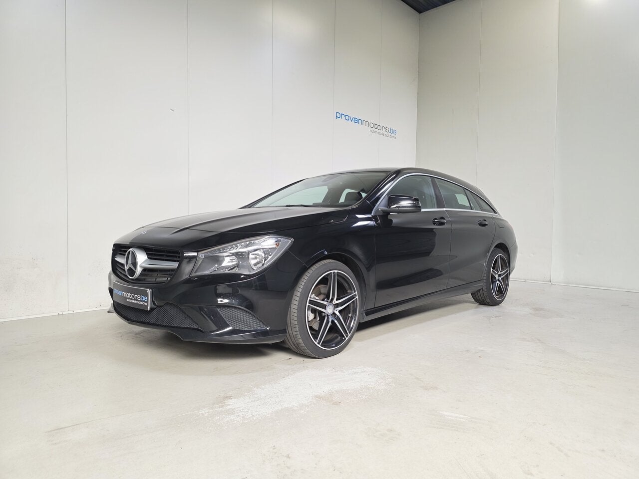 Mercedes-Benz CLA 180 Benzine Autom. - GPS - Airco - Zeer G, CLA, 122 pk, 4 cilinders, 0 kg