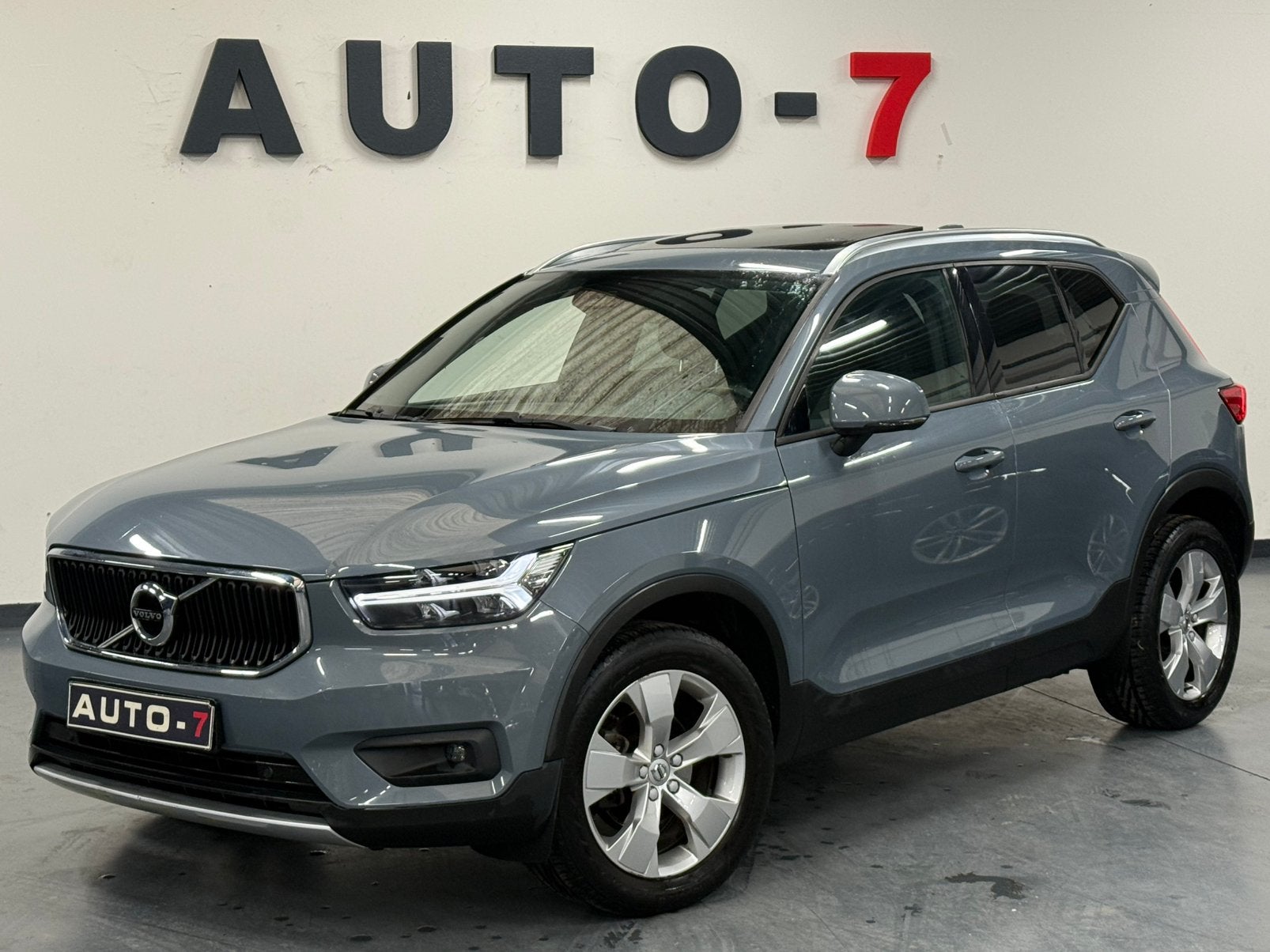Volvo XC40 1.5 T2 Momentum 2020 Automaat BTW IN!, Autos, Volvo, Achat, Euro 6, Entreprise, Entretenue par le concessionnaire