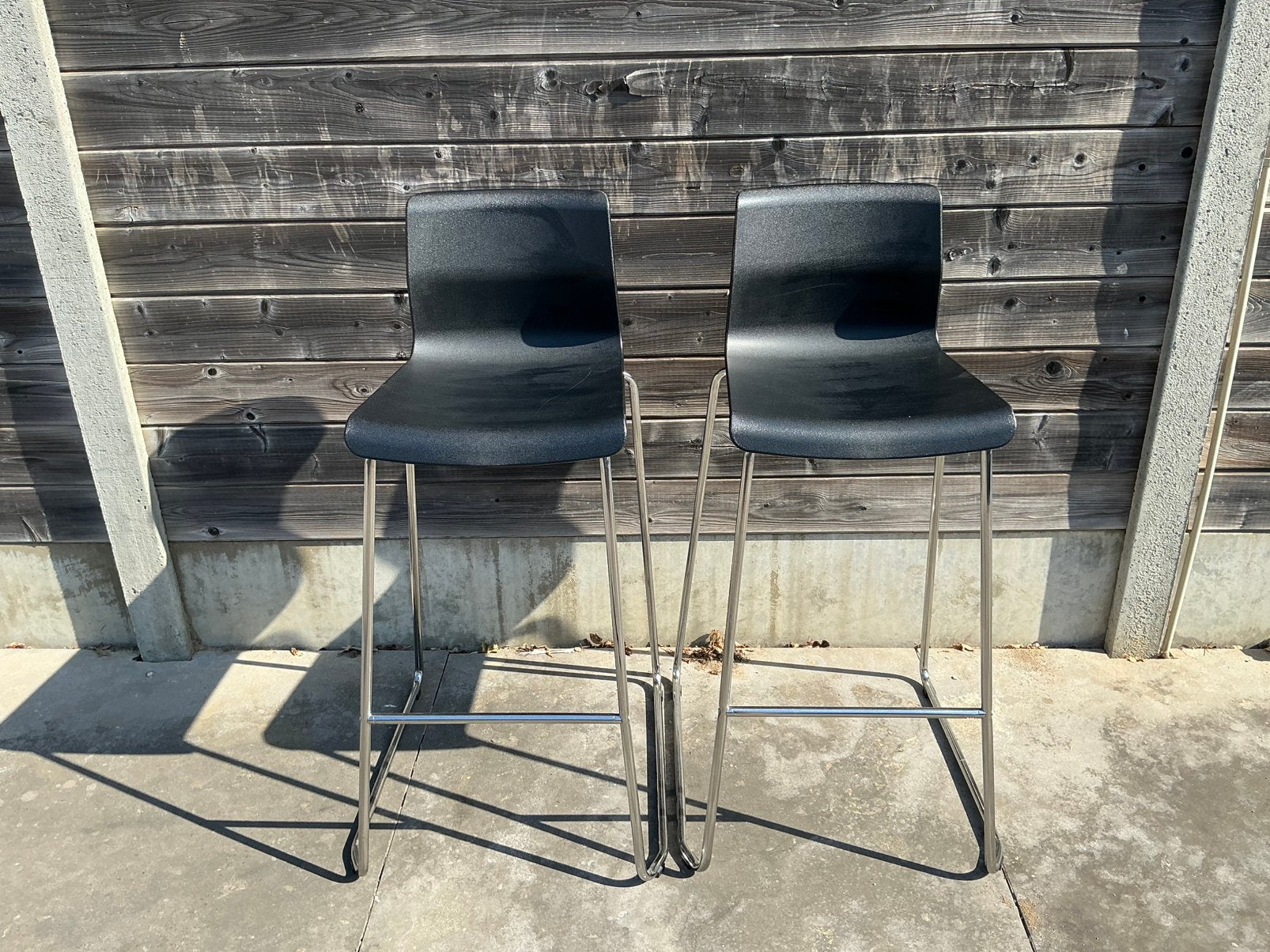 2 ikea bar stoelen, Maison & Meubles, Enlèvement, Comme neuf, Noir, Synthétique