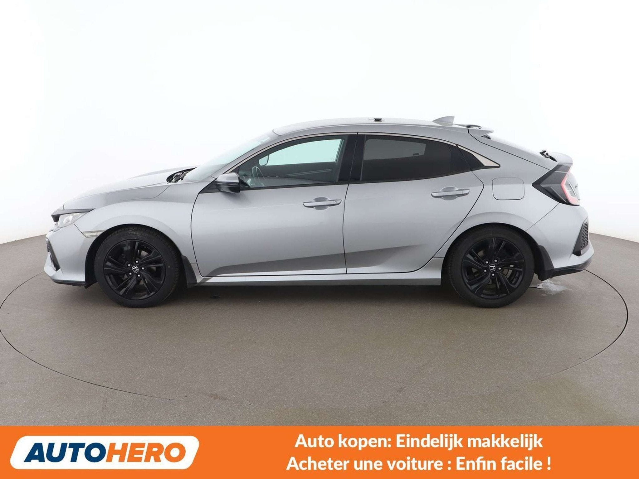 Honda Civic 1.0 VTEC Elegance (année de construction 2017), Autos, 144 g/km, Argent ou Gris, Achat, https://public.car-pass.be/vhr/61f8d33f-abb9-4ed1-aa77-56bf7c2a7566