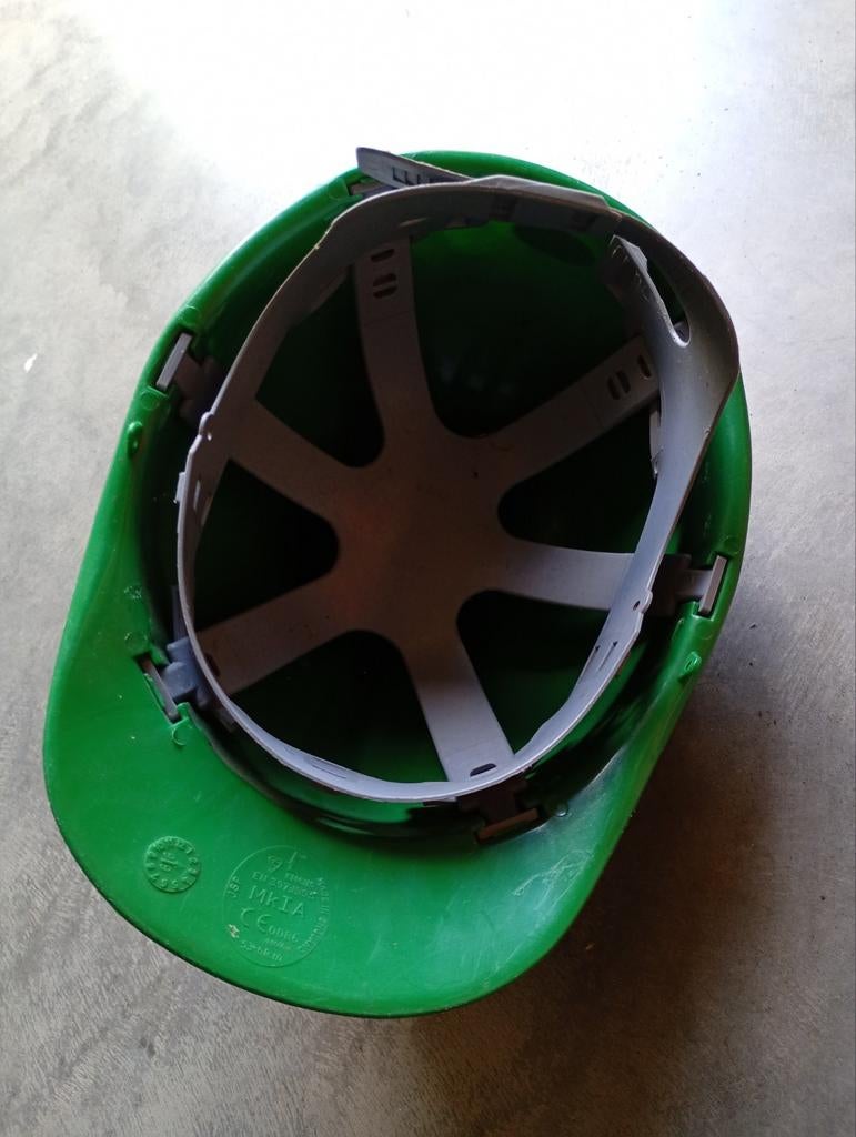 Helm te koop, Ophalen
