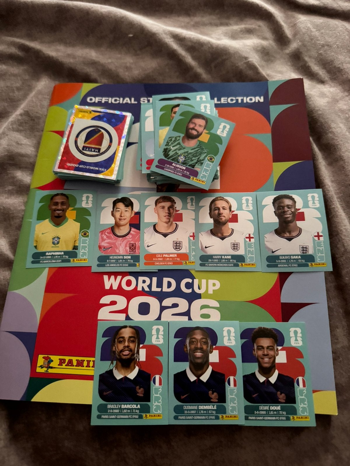 FIFA World Cup 2026 Album + 150+ Originele Stickers (Nieuw), Ophalen, Zo goed als nieuw