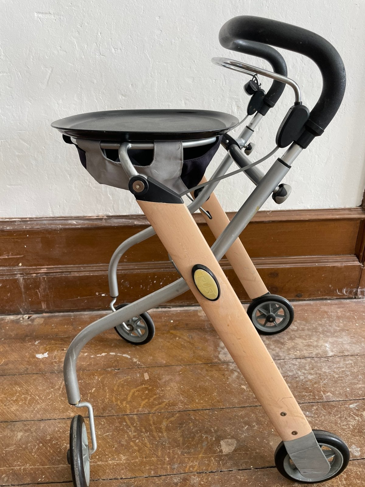 Rollator merk Trust, Diversen, Ophalen, Opvouwbaar, Gebruikt