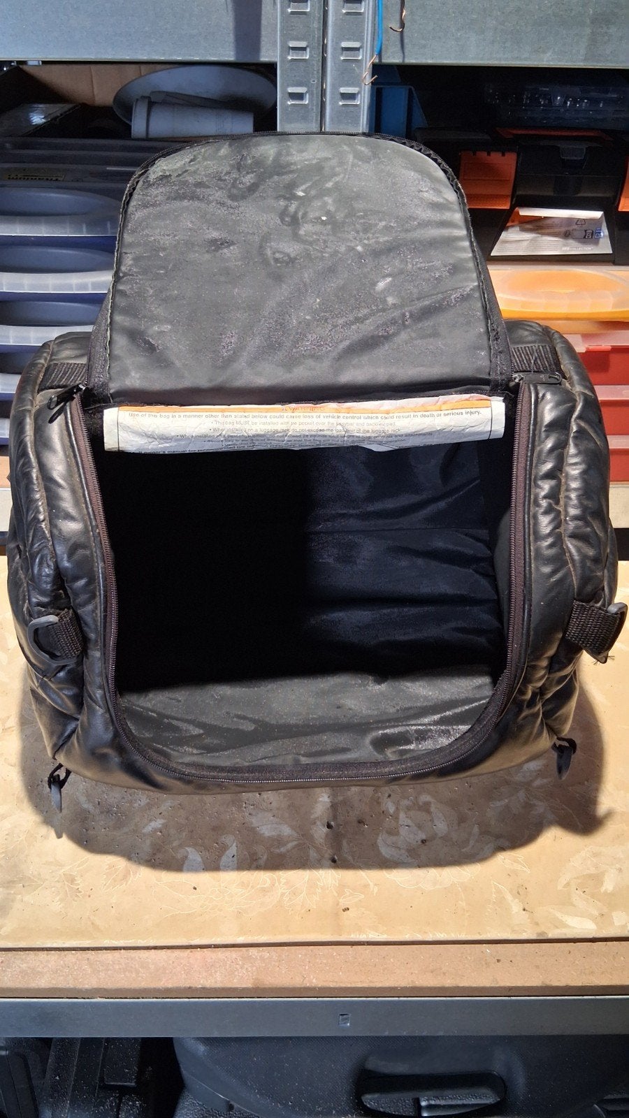 Harley Davidson sissi bar trunck sac, Motoren, Ophalen