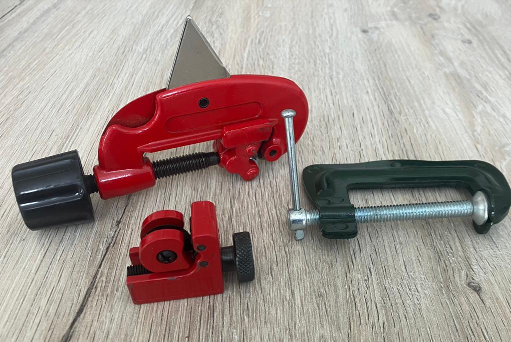 Les 3 pour 10 euros (le tout est neuf), Autos : Pièces & Accessoires, Enlèvement