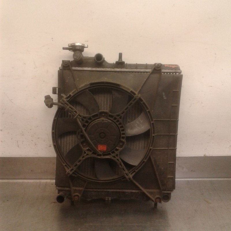 RADIATEUR EAU Hyundai Atos (01-1997/12-2008), Dhr. M. Roggen, Stadsweg 37 37
9917 PV  WIRDUM GR., NL, Hyundai, Utilisé