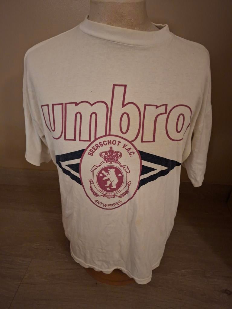 Retro umbro t-shirt Beerschot vac, Ophalen of Verzenden