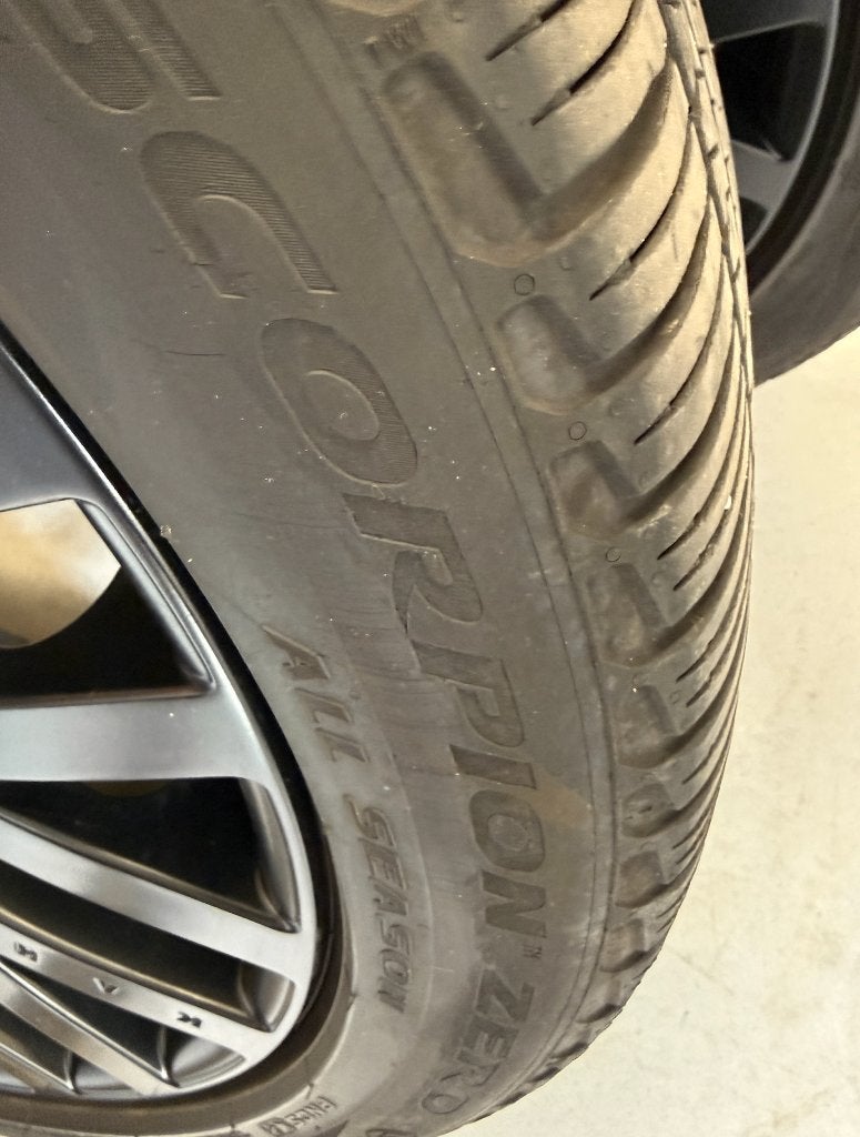 Velgen Kahn Kahn RS 10.00J x 22" voor DEFENDER 110 (4 stuks), Auto-onderdelen, Banden en Velgen, Ophalen, Gebruikt, Velg(en), 285 mm