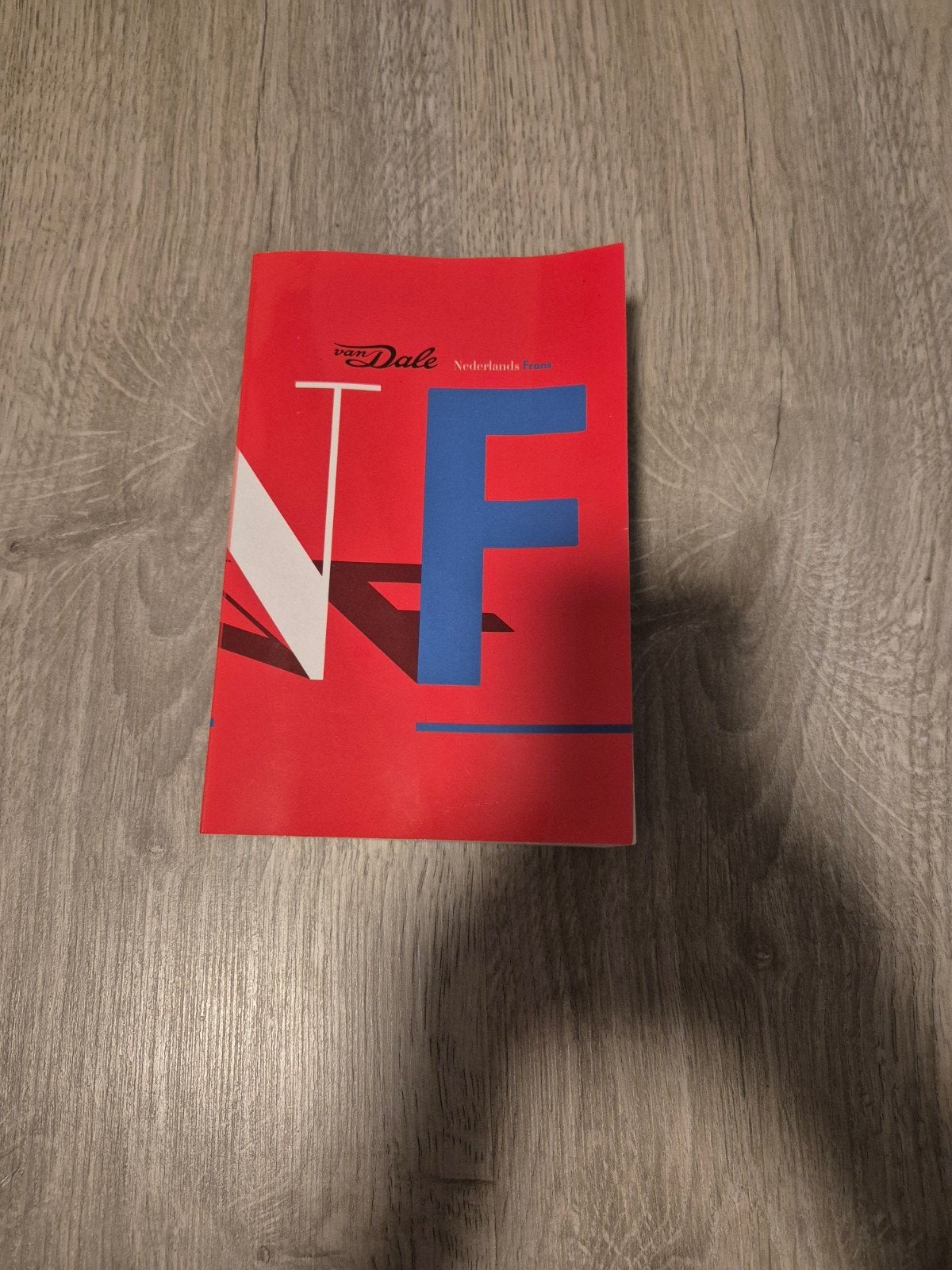 woorden boek van nederlands naar frans, Boeken, Ophalen, Zo goed als nieuw, Van Dale, Frans