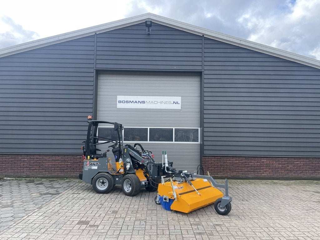 Giant veegmachines ECO PRO, Zakelijke goederen, Tobroco, Info@tobroco.nl, Sprendlingenstraat 57
5061 KM  Oisterwijk, NL
