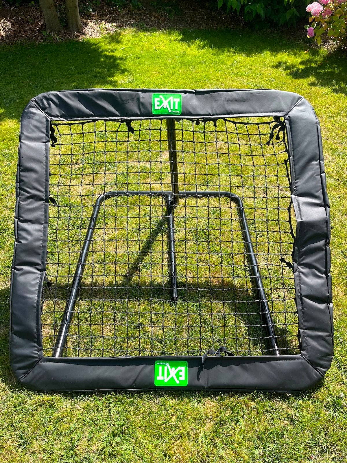 EXIT Kickback Rebounder (Tjengo / Trainingsnet) – 124 x 124, Sport en Fitness, Maat L, Ophalen, Zo goed als nieuw, Bal
