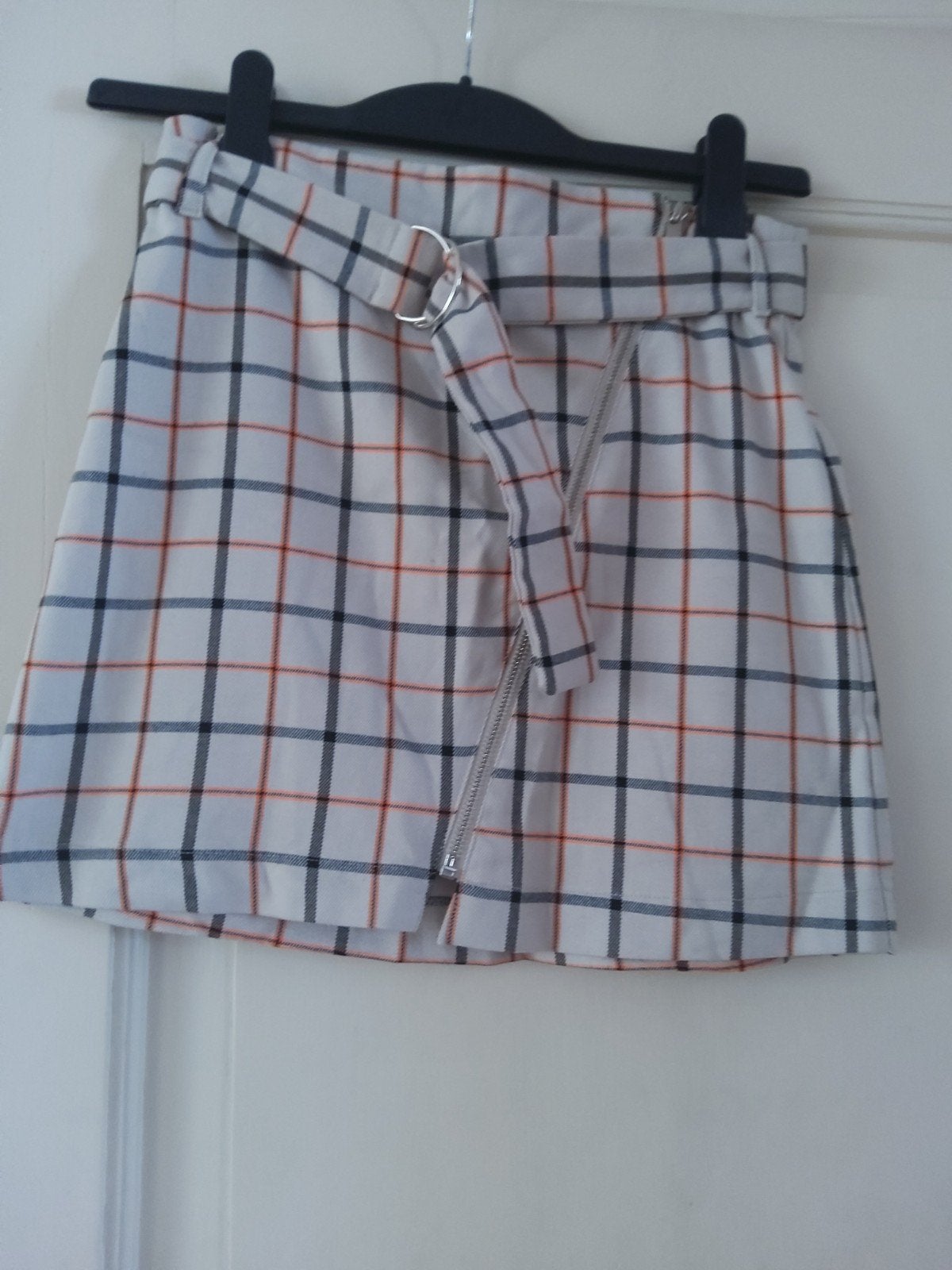 geruite rok distrikt nørrebro maat xs, Kleding | Dames, Rokken, Beige, Distrikt nørrebro, Ophalen of Verzenden, Zo goed als nieuw