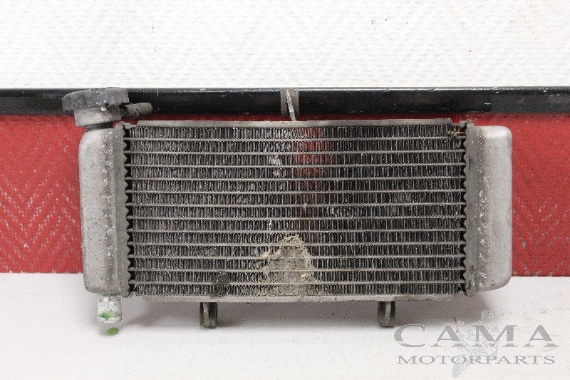 RADIATEUR EAU Honda CBR 250 RR 2008-2013 (01-2008/12-2013), Dhr. S. di Majo, Utilisé, Info@cama-motorparts.nl, P.J. Troelstraweg 8 8
3144 CX  MAASSLUIS, NL