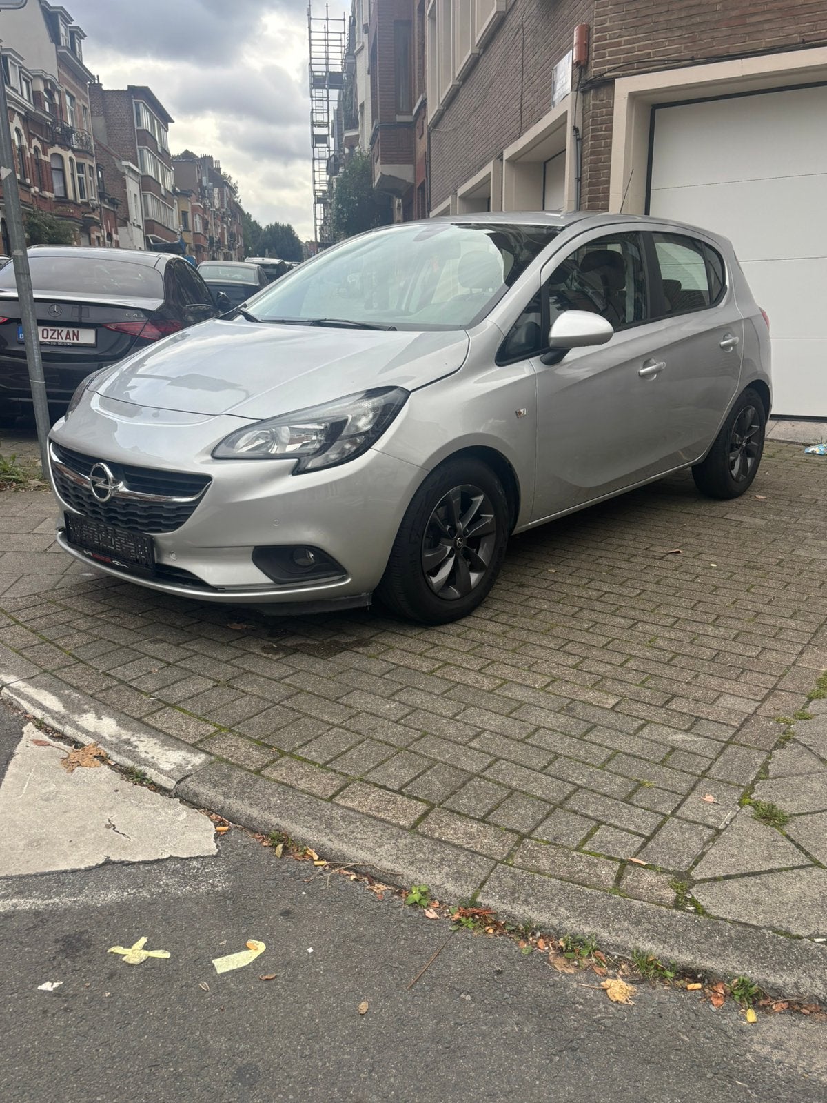 Opel corsa 120ans, Auto's, Dealer onderhouden, Particulier, 1200 cc, Zilver of Grijs