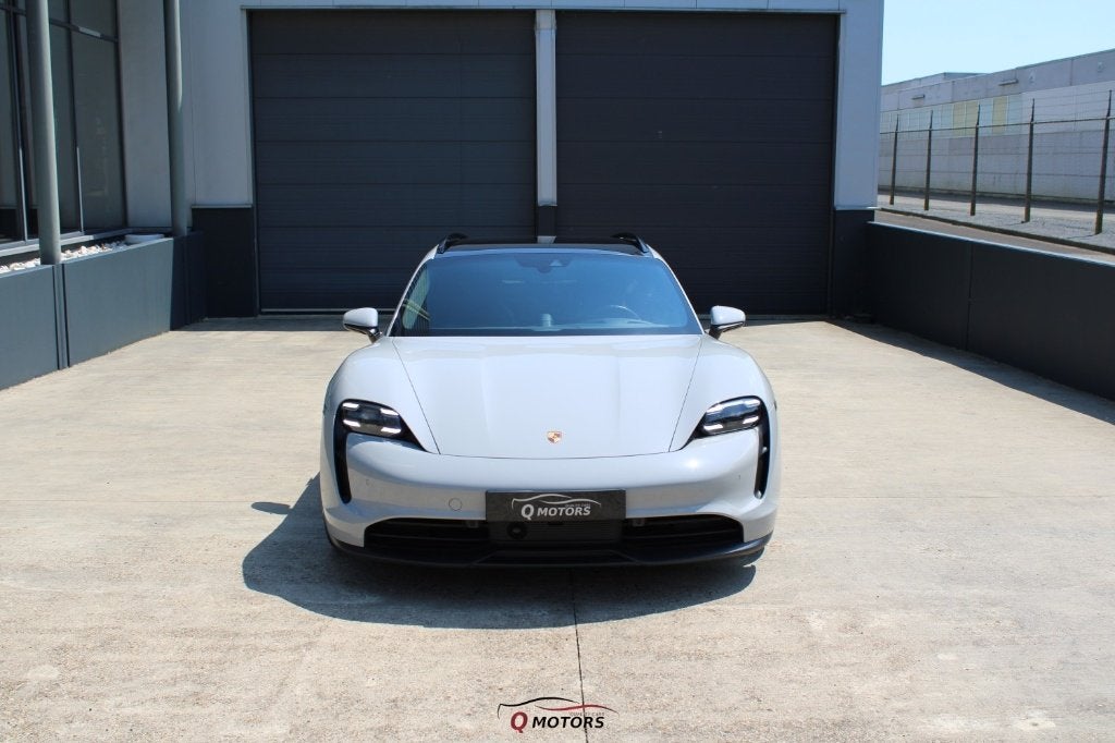 Porsche Taycan Sport Turismo 4S/LED/ACC/KEY/PANO/CARPLAY/BTW, Autos, Porsche, Cuir, Argent ou Gris, Achat, Entreprise