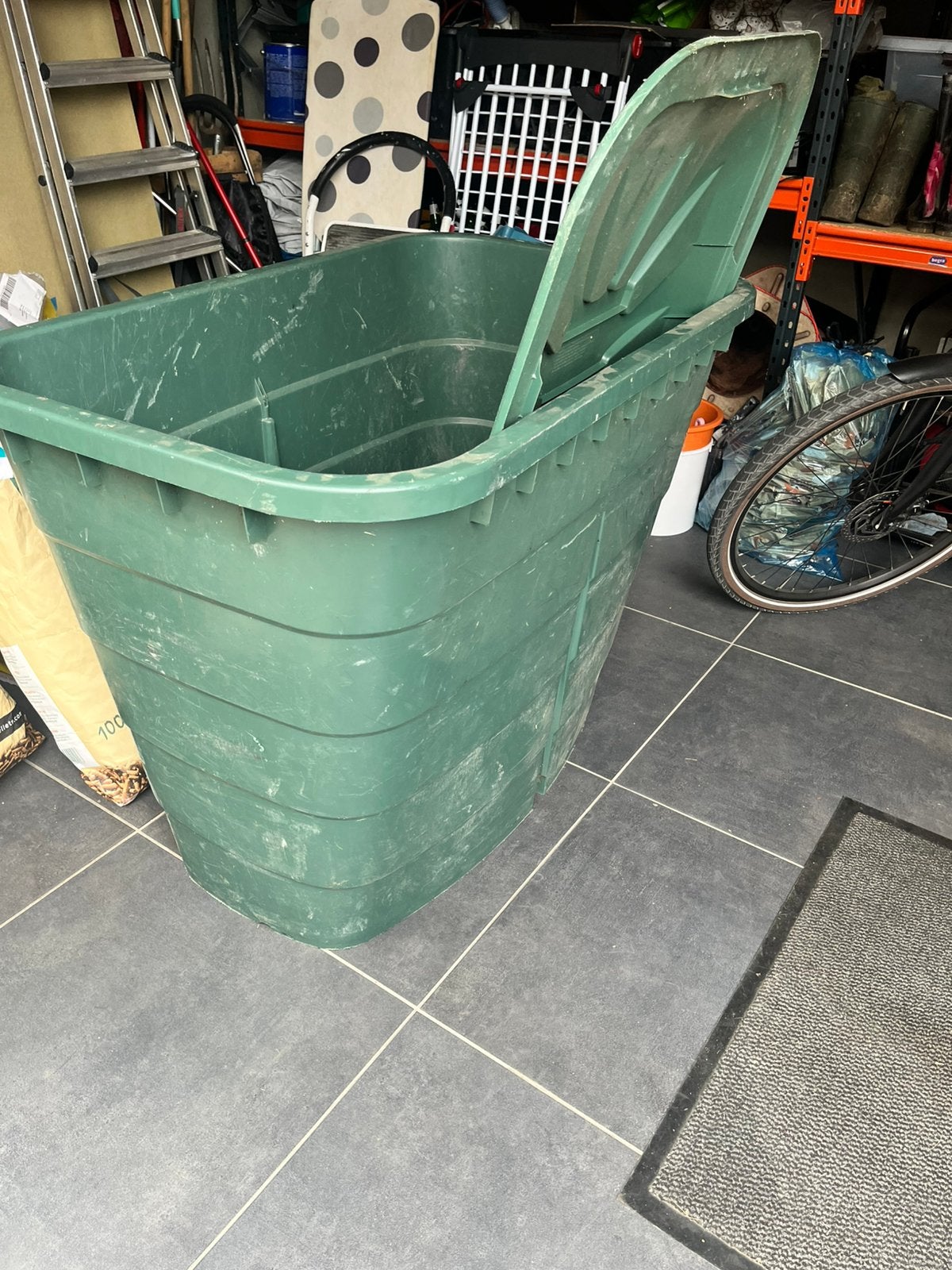 Grote Regenton, 150 liter of meer, Ophalen, Gebruikt, Kunststof