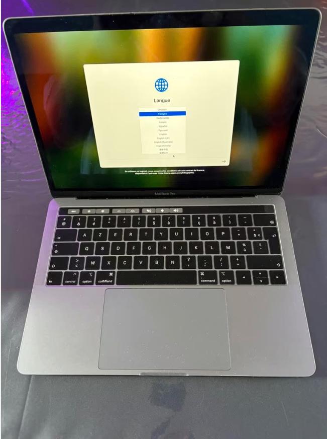 MacBook Pro 13 2019, AZERTY i5-1.4GHz 8 Go 256 Go Argent, 256 GB, 8 GB, 13 inch, Minder dan 2 Ghz